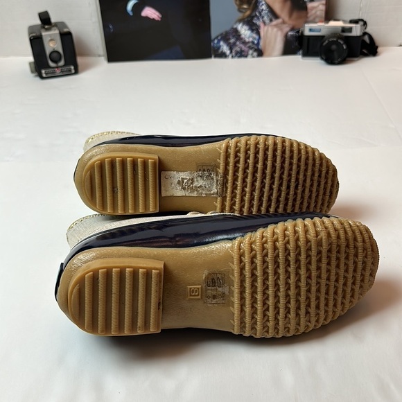 Jack Rodgers Chloe Rain/ snow boots with a whipstitch blue and gold . - Picture 5 of 11